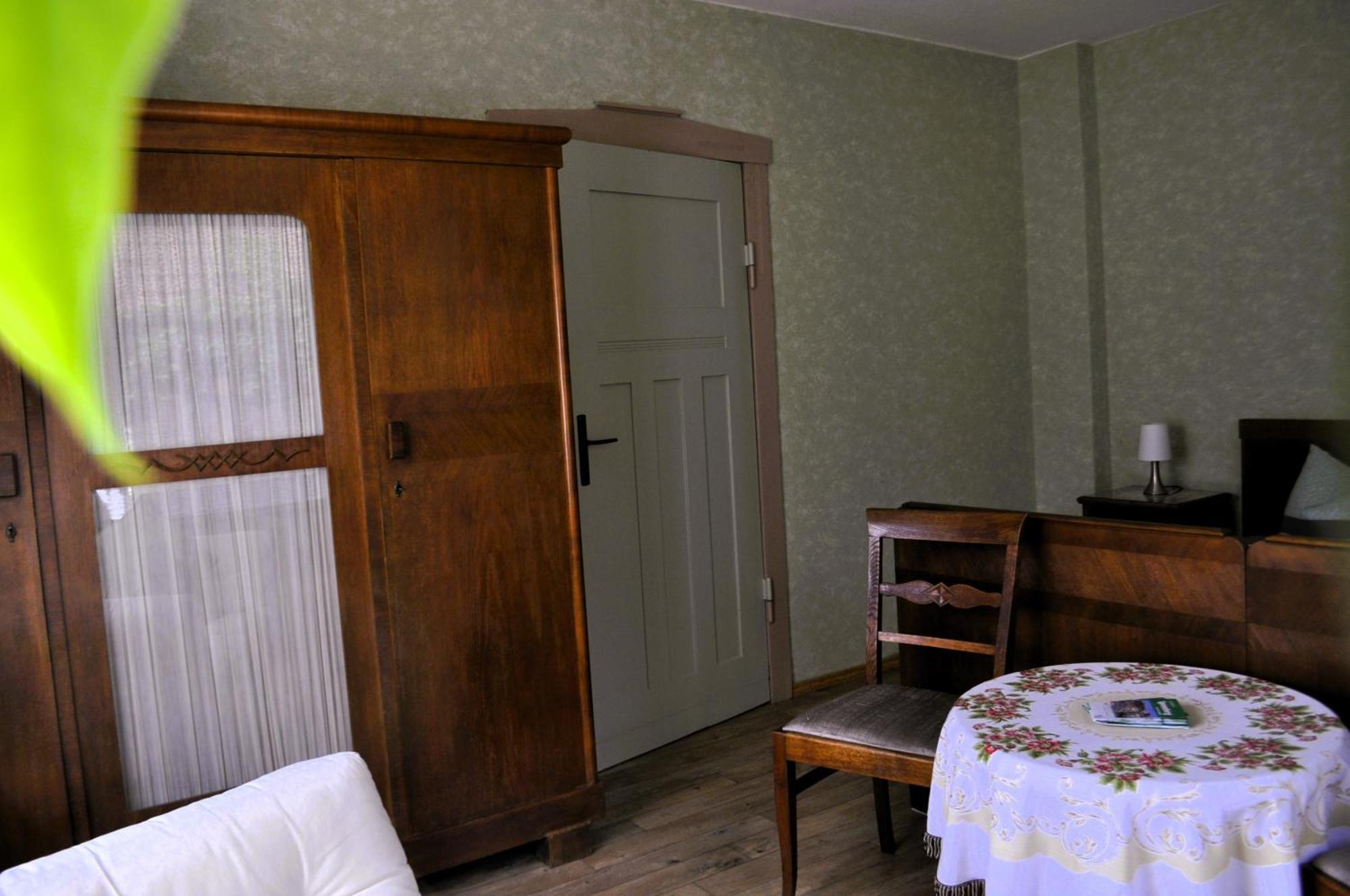 ספרמברג Historische Ferienwohnung מראה חיצוני תמונה